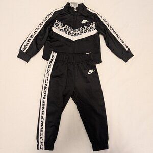 Nike Toddler Tracksuit – Size 18M – Black w/ Leopard Trim – New w/o Tags